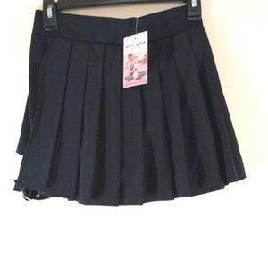 HALARA Women SKIRT New Black Workout Pleated Tennis SMALL Activewear Athletic